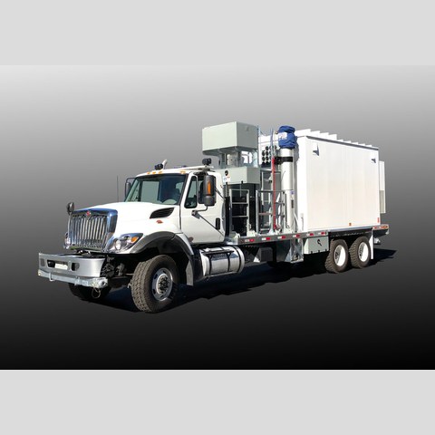 Sunwest mobile relief COW truck